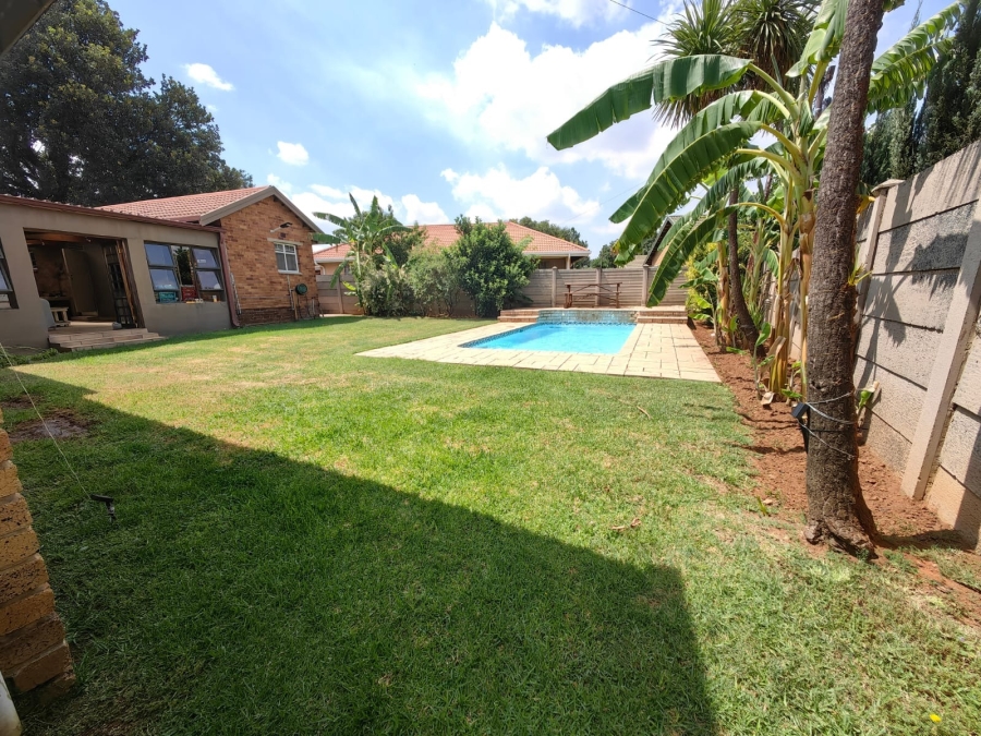 3 Bedroom Property for Sale in Vaalpark Free State